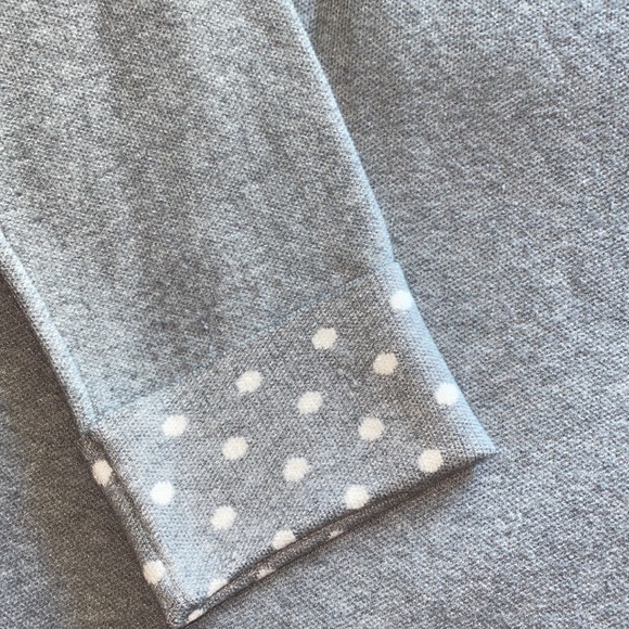 🐑Warm, Soft gray sweater with polkadot sleeve detail Size Med. - Picture 3 of 4